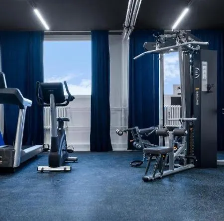 Private Garden 2br For Business & Leisure, Free Parking & Gym, By Live-inn 2 Apartment
