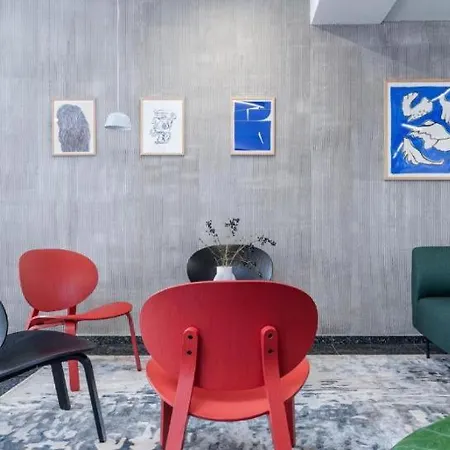 Private Garden 2br For Business & Leisure, Free Parking & Gym, By Live-inn 2 Apartment
