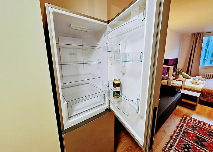 Private Garden 2br For Business & Leisure, Free Parking & Gym, By Live-inn 2 Apartment *